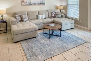 Breezeways #303 - 6