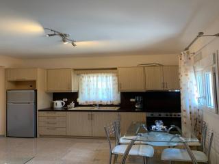 Cute seaside apartment - 7