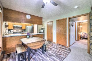 Mimis Place about Ohio Countryside Duplex with Deck - Orrville - 4