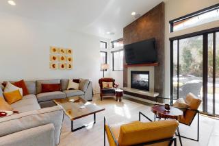 Belmont Beauty - Ketchum - 8
