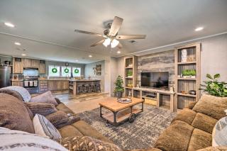 Updated Tuskahoma Cabin with Fire Pit and Deck! - Tuskahoma - 9
