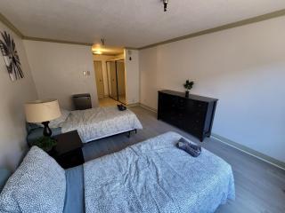 B11 LA Lovely Double Deluxe Unit - 4