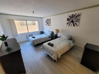 B11 LA Lovely Double Deluxe Unit - 3