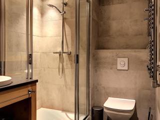 Chalet 6 pers. · Sauna · Accès pistes · Terrasse · Poêle à bois · Parking couvert · Wifi gratuit - FR-1-344-783 - Saint-Martin-de-Belleville - 2