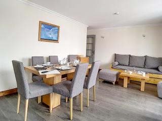 Appartement spacieux aux pieds des pistes avec balcon, sauna, hammam et WIFI - FR-1-344-788 - Levassaix - 2