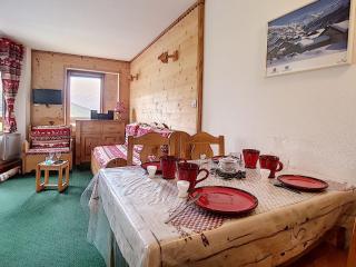 Appartement agréable · 4 pers · Proche pistes · Balcon · TV - FR-1-344-810 - 6