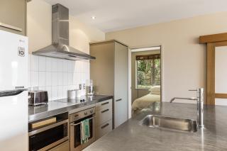 The Sands - Apartment 20 - Stay Waiheke - Onetangi - 3