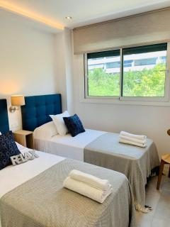 Sea view luxury new apartment Marbella Port - 2