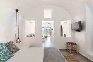 Yposkafo Jacuzzi House - Oia - 8