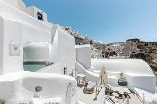 Yposkafo Jacuzzi House - Oia - 3