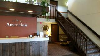 AmericInn by Wyndham Forest Lake - Forest Lake - 4