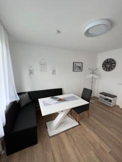Apartment 2 Gäste - Schörfling am Attersee - 2