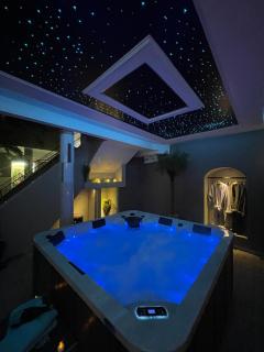 MILLE ET UNE NUIT SPA PRIVATIF **** - Saint-Étienne-au-Mont - 1