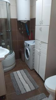 Relax 2 besplatan parking - 1