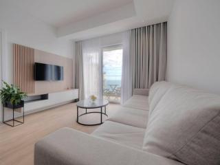 Lovely Partial Sea View one bedroom Flat in Horizon Residences A24 - Bečići - 3