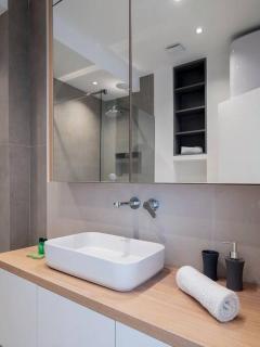 Lovely Partial Sea View one bedroom Flat in Horizon Residences A24 - Bečići - 1