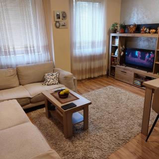 Relax 2 besplatan parking - 8