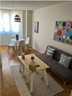 Precioso apartamento soleado, recién amueblado en Gijón - Gijón - 0