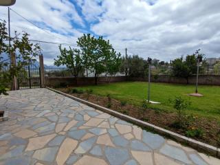 Lovely 1 - bedroom loft with free parking - Gjirokastër - 5
