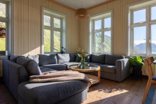 Feriehus med flott havutsikt ved Hauklandstranden - Leknes - 6