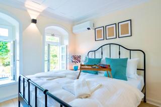 MINIQ HOMES 102 - Historical Stone House with Garden Cinema - Foça - 8