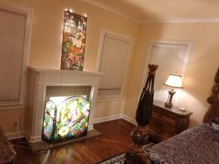 Creekside Estate Stays and Events - 6