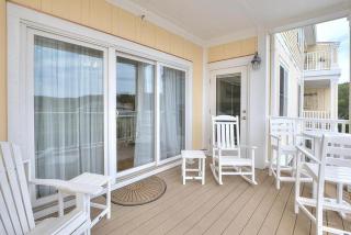 Rock N Reel - Oak Island - 2