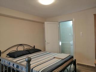 Marina's Apartments - White & Stone Apartment - Olympiada - 2
