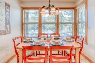 SeaEscape - Meredith Lodging - 2