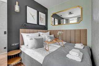 City Center Garden Gates Apartments & Free Parking by Downtown Apartments - 0