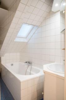 Spacious studio in Paris Hyper Center - Smart TV & WIFI - 4P - Parijs - 6