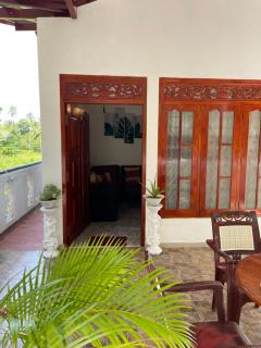 Sunhaven Villa & Apartment - Hikkaduwa - 3