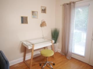 Cozy condo near Buckhead - 4