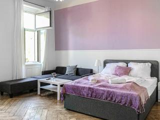 Commodious 2BR Apt. Near AKH-Perfect for Groups - Vienne - 3