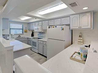 Emerald Surf #108 - 6