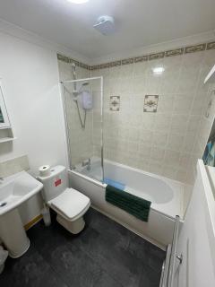 Self Catering Spacious 2 Bed Apartment with sea views - South Erradale - 3
