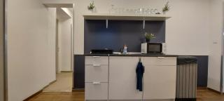 K21 party apartment hotel with inhouse ruin pub - 5
