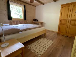 Apartma Korošec - 1