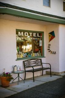 Outside Inn - Nevada City - 7