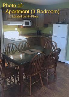 Stay in Gros Morne - Rocky Harbour - 8