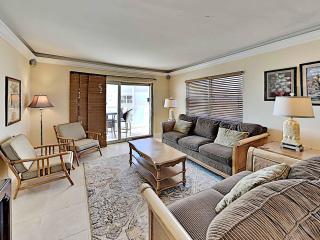Regency Towers #808 East - 9