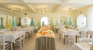 Hotel Trieste - Cesenatico - 8