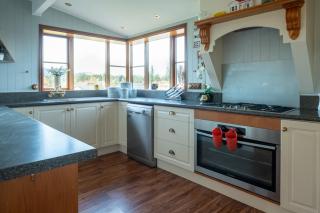 37 St James Avenue - 2