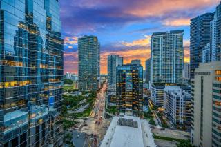 40th Floor Priceless Unit Central Location - Miami - 7