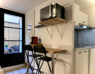 Petit Studio Terrasse Toulon Vieille Ville - Tolone - 6