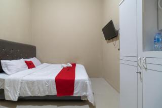 RedDoorz near Palembang Trade Center 4 - 3