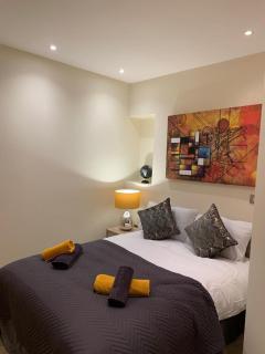 Executive Central Apartment - 8