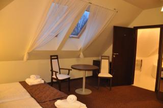 Hotel Pod Filarami - Czeladź - 3