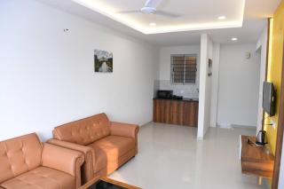 Beach Heaven Deluxe Rooms & Serviced Apartments - Suratakal - 2