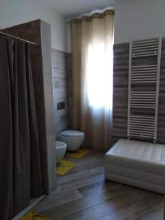 IOLYHOUSE - Triggiano - 2